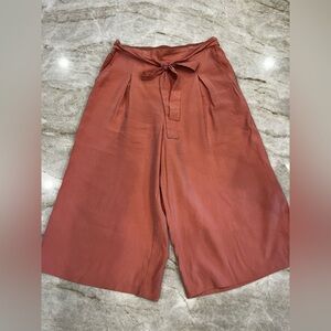 BCBGeneration Wide Leg‎ Paper Bag Culottes | Rose Coral | Tie Waist | Medium